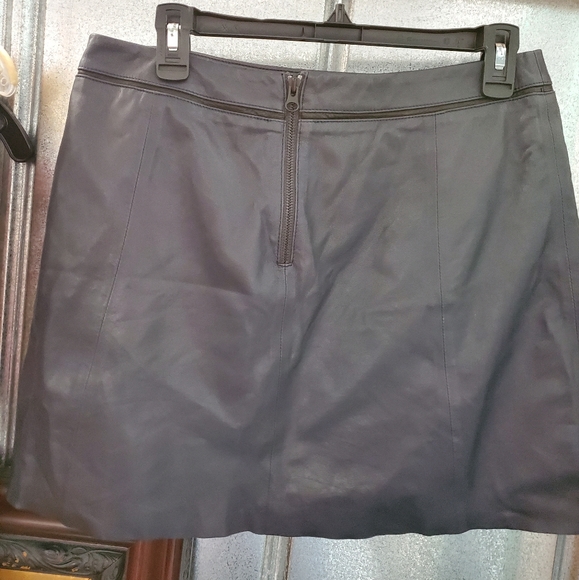 Vince Leather Miniskirt - Picture 5 of 5